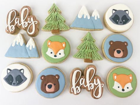 1 Dozen Woodland Animal Baby Shower Cookies Add these delicious  woodland animal themed sugar cookies to your next baby shower or party to add a beautifully sweet treat to your decor, or give away as favors! This listing will include:  1 dozen freshly baked woodland animal themed Sugar Cookies, each individually wrapped and heat-sealed. Pre-orders of these cookies are also accepted (but not guaranteed), just put the date needed by in your order customization. *IMPORTANT!* REST ASSURED your cooki Woodland Creature Cookies Decorated, Forest Animal Cookies Woodland Creatures, Woodland Creature Cookies, Woodland Baby Shower Desserts, Woodsy Baby Shower Theme, Woodland Cookies Decorated, Woodland Baby Shower Cupcakes, Woodland Baby Shower Cookies, Woodland Animal Cookies