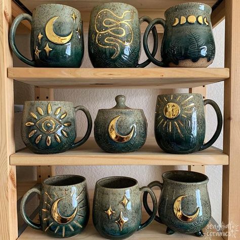 Astrology Pottery, Leaving Everything Behind, Books And Tea, Farmhouse Mugs, Vintage Tea Sets, Handmade Cups, Keramik Design, Pottery Crafts, Ceramics Pottery Art