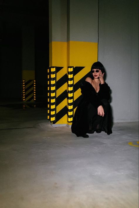 Alley Photoshoot Ideas, Lifestyle Photoshoot Women, Night Street Photography Portrait, Convient Store Photoshoot, Parking Photoshoot Ideas, Parking Lot Poses, Motorcross Outfits, Parking Garage Photoshoot Night, Edgy Photoshoot Ideas