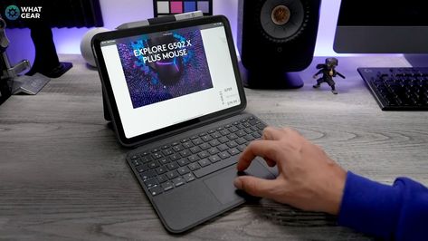 10 iPad tips and tricks with Logitech Combo Touch and Crayon — WhatGear | Tech Reviews | London Ipad Tips And Tricks, Apple Notes App, Logitech Combo Touch, Ipad Tips, Apple Keyboard, Tech Review, Keyboard Case, Keyboard Shortcuts, Keyboard Cover