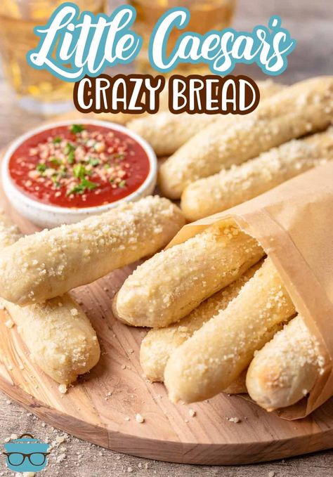 Little Caesars Crazy Bread Recipe, Crazy Bread, Simple Family Meals, Bread Sticks Recipe, Bread Sticks, Country Cook, Best Bread Recipe, The Country Cook, Copykat Recipes