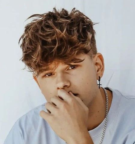 Boys with Fluffy Hair | Fluffy Hair Tutorial | Straight to Fluffy Hair boys – Men Deserve Fluffy Hair Ideas, Fluffy Haircut, Hair Look Boy, Short Fluffy Hair, Wolf Cut Hairstyles, Teen Haircuts, Short Textured Hair, Teen Boy Haircut