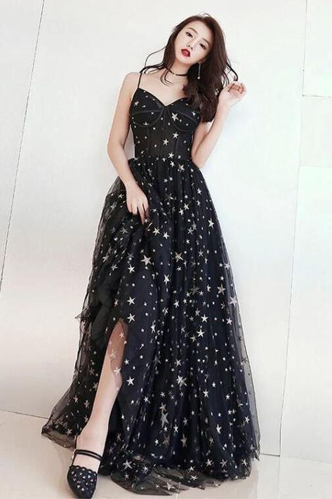 Prom Dress With Stars, Herbal Wedding, Black Tulle Prom Dress, Dress With Stars, Tulle Long Prom Dress, A Line Evening Dress, Spaghetti Strap Prom Dress, Black Spaghetti, Long Prom Gowns