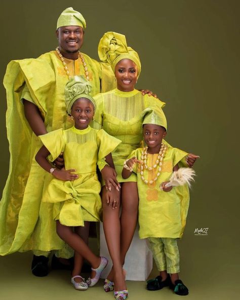 Aso Oke Styles For Family, African Family Photoshoot Ideas, Nigerian Family Photoshoot Ideas, African Family Photoshoot, Igbo Attire, Wedding Anniversary Photoshoot, Wedding Anniversary Ideas, Nigerian Wedding Dresses Traditional, Anniversary Ideas For Him