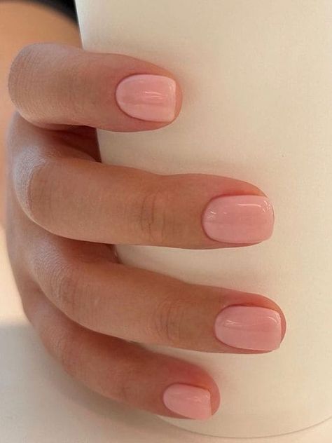 45+ Elegant Milky White Nails With a Korean Minimalist Vibe | The KA Edit Wedding Dresses Mermaid Simple, Dream Wedding Dresses Mermaid, Korean Trends, Short Pink Nails, Pastel Pink Nails, Pale Pink Nails, Cute Pink Nails, Nails Inspired, Peach Nails