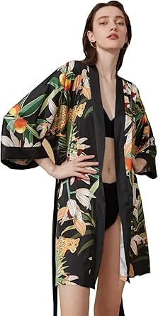 Ulivary Women's Floral Silk Kimono Japanese Bridal Robe Short Luxury Designer Robe Asian Photoshoot Outfits Asian Photoshoot, Luxury Photoshoot, Kimono Japanese, Bridal Robe, Bridal Robes, Silk Kimono, Photoshoot Outfits, Luxury Designer, Luxury Design