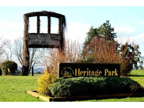 Heritage Park | Kirkland, WA Seattle Nightlife, Dog Friendly Hotels, Tourism Development, Dog Playground, Lake Washington, Kirkland Washington, Hotel Plan, Itinerary Planning, Outdoor Sculpture