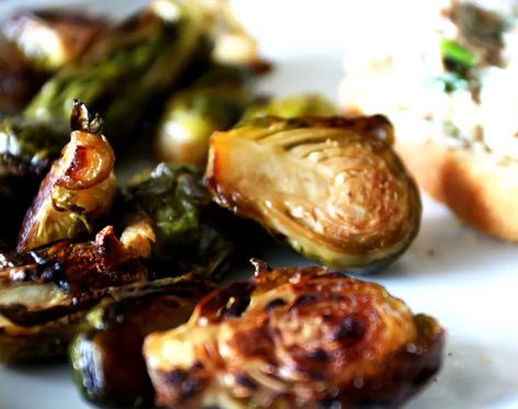 Ruth's Chris Steak House Roasted Brussels Sprouts Recipe - Secret Copycat Restaurant Recipes Ruth Chris Steak, Steakhouse Recipes, Ruths Chris Steakhouse, Brussel Sprout Recipes Roasted, Ruth Chris, How To Roast, Roasted Brussel, Roasted Brussels Sprouts, Copycat Restaurant Recipes