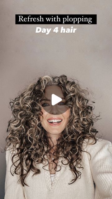 How To Make My Natural Curls Pop, Day 3 Curly Hair Refresh, Next Day Curly Hair Refresh, Refresh Curly Hair Next Day, Day 4 Curly Hair Styles, Day 2 Curly Hair Refresh, 2nd Day Curly Hair Refresh, Plopping Curly Hair Overnight, How To Plop Curly Hair