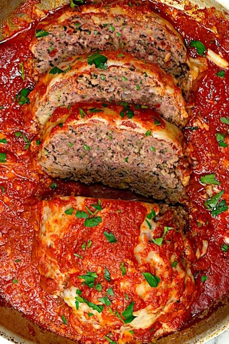 Italian Meatloaf Recipes, Parmesan Meatloaf, Italian Meatloaf, Classic Meatloaf Recipe, Good Meatloaf Recipe, Fontina Cheese, Best Meatloaf, Beef Recipes Easy, Beef Recipes For Dinner