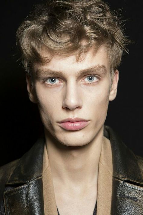 Marc Schulze, Blonde Aesthetic, Blonde Hair Blue Eyes, Blonde Boys, Blonde Guys, Male Portrait, White Boys, Model Hair, Salvatore Ferragamo