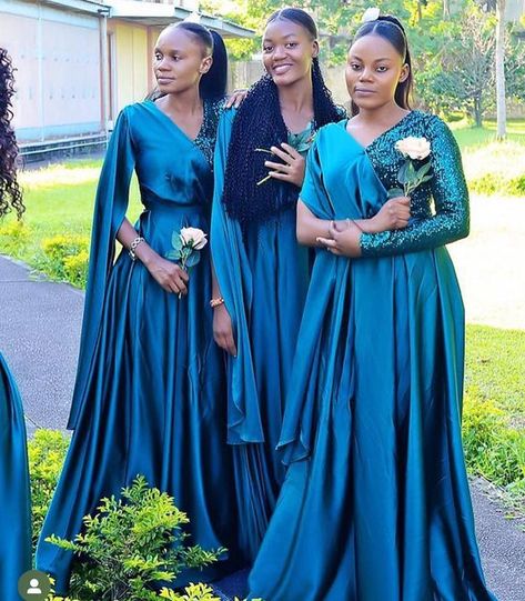 African Bridesmaids, Gala Gowns, African Traditional Wedding Dress, African Traditional Wedding, Modest Bridesmaid Dresses, African Traditional Dresses, Wedding Theme Colors, Traditional Wedding Dresses, Design Dresses