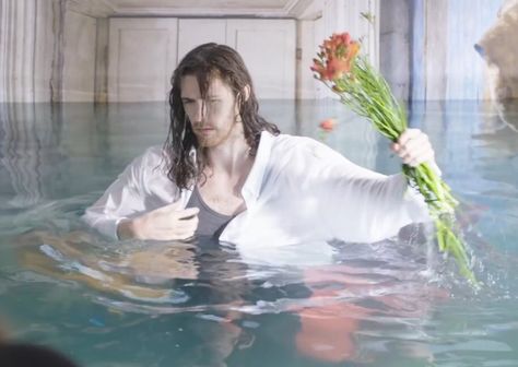 Hozier Underwater Photoshoot, Hozier Wallpaper Desktop, Hozier Wasteland Baby, Hozier Art, Andrew Hozier, Bog Man, Hozier, Lord And Savior, Coldplay