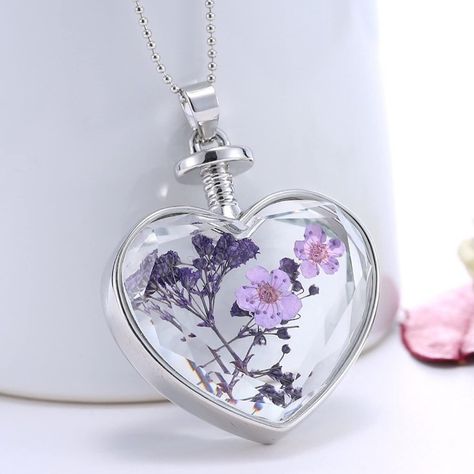 Kristina Webb, Lavender Necklace, Pressed Flower Necklace, Resin Jewelry Diy, Sweater Necklace, Romantic Heart, Glass Locket, Flower Pendant Necklace, Heart Shape Pendant