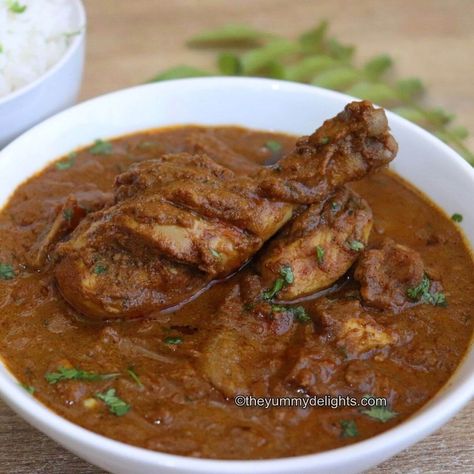 Chicken Chettinad Gravy recipe | Spicy Chettinad Chicken Masala Chettinad Recipes, Chicken Chettinad, Spicy Chicken Breast, Chicken Masala Recipe, Chettinad Chicken, Chicken Gravy Recipe, Braised Chicken Breast, Spice Mix Recipes, Indian Foods