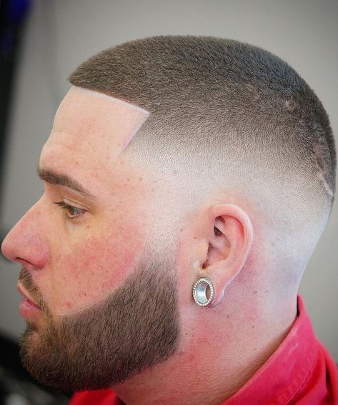 Buzz Haircut Men Bald Fade, Short Bald Fade Haircut Men, Semi Bald Fade Haircut Men, Buzz Cut Mid Fade, Bald Fade Haircut Men, Skin Fade Haircut Men, High Bald Fade, High Top Haircut, Young Mens Hairstyles