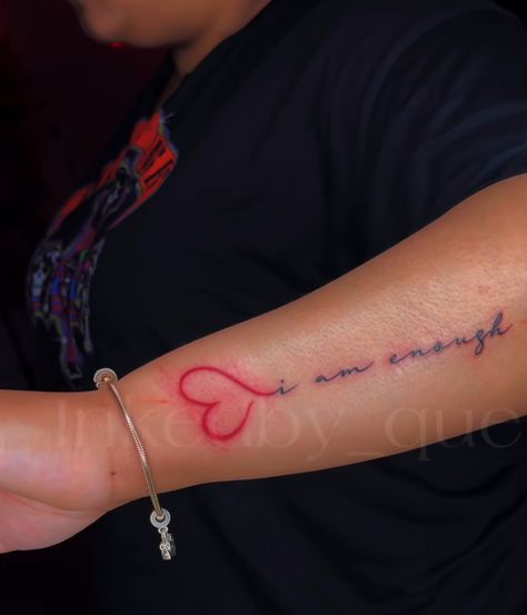 Red Heart Tattoo Black Women, Mini Sleeve Tattoo Women, Small Side Arm Tattoos For Women, Side Arm Tattoos For Women Words, Tattoo On Wrist For Women, Cute Red Tattoos For Women, Name Tattoos Red Ink, His Name Tattoo Ideas, Tattoo Ideas Female Red