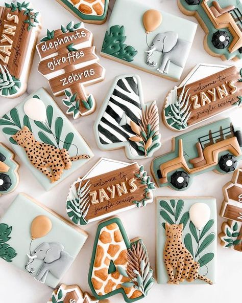 Jungle Safari Cookies, Safari Royal Icing Cookies, Jungle Royal Icing Cookies, Jungle Birthday Cookies, Wild Animal Cookies Decorated, Four Ever Wild Cookies, Zoo Cookies Decorated, Jungle Cookies Decorated, Safari Decorated Cookies