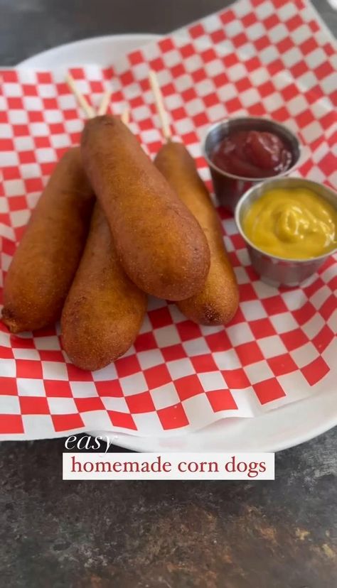 Relive your childhood nostalgia with these homemade corn dogs, lovingly hand-dipped in a sweet honey batter and fried until golden and delicious. Corndog Batter Recipe, Corn Dog Batter, Homemade Corn Dogs, Mexican Slow Cooker, Homemade Corndogs, Corndog Recipe, Batter Recipe, Childhood Nostalgia, Corn Dogs