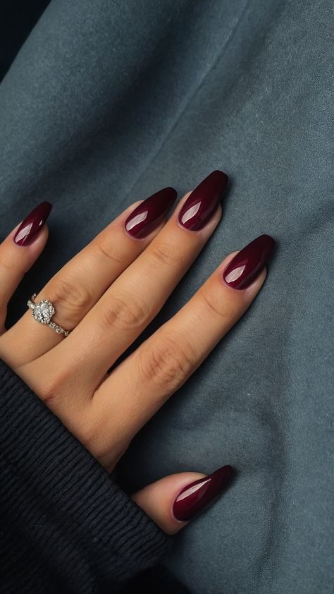 Discover the latest fall nail trends for 2024 Stay ahead with short almond nails now transitioning to OPI Brown for 2023 Try square galaxy designs and explore the latest early earl trends Autom Nails 2024, Atum Nails 2024, Fall Nails 2024 October, Acrylic Nails Almond Fall, Fall Sns Nails 2024, Sns Almond Nails, Short Nail Fall, Almond Nails 2024, Nails Trending Now 2024