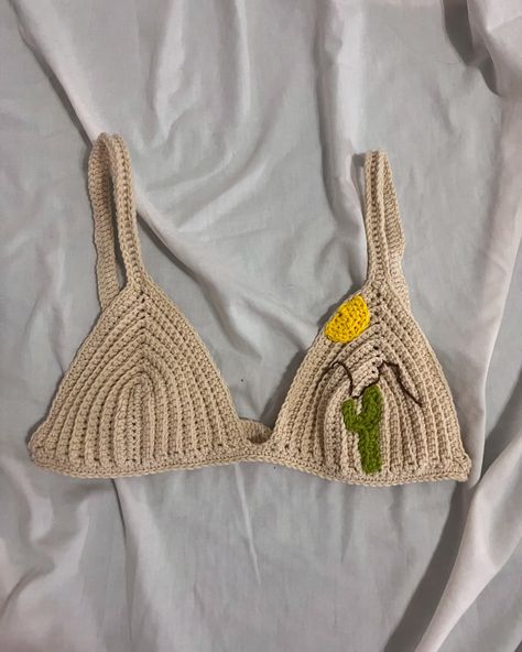 Here some bikini updates!!! I hope you’re having a nice summer!! #bikinicrochet #crochetbikini #westernstyle Crochet Western, Western Crochet, Desert Details, Cactus In The Desert, Cropped Tube Top, Jersey City, Tube Top, Western Fashion, Crochet Bikini