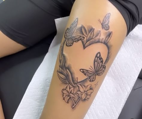 Cloud Tattoo Sleeve Women, 3 X 3 Tattoo Ideas, Woman Chest Tattoo Middle, Nice Tattoos For Women, Tattoo Of Kids Names For Women, 50 Tattoos For Women, Unique Shoulder Tattoos For Women, Cute Leg Tattoos Women, Medium Tattoo Ideas