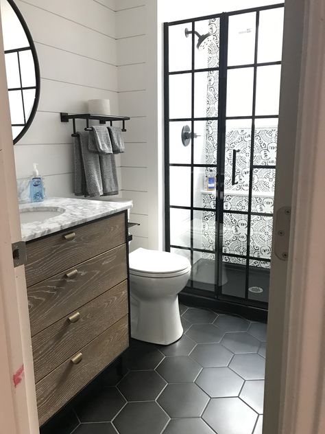 White Bathroom Black Grout, Dark Gray Hexagon Tile Bathroom Floor, Black And White Octagon Tile, Modern Farmhouse Shower Tile Ideas, Black Octagon Tile Bathroom, Black Hexagon Bathroom Floor, Black Hex Tile Bathroom, Black Hexagon Tile Bathroom Floor, Bathroom Black Floor