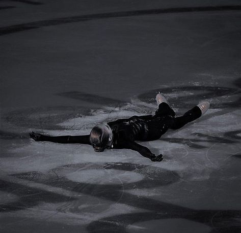 Figure Skating Aesthetic, Ice Skating Photography, Skate 3, Skating Aesthetic, Skater Aesthetic, Photography Themes, Alexandra Trusova, Sports Aesthetic, Ice Skaters