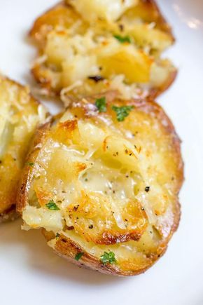 Parmesan Garlic Crash Hot Potatoes are crispy, creamy, cheesy and garlicky. Made in one pan and no boiling necessary, they're the perfect holiday side dish. Crash Hot Potatoes, Cooking Potatoes, Dinner Then Dessert, Loaded Potato, Dinner Side, Potato Sides, Dinner Side Dishes, Holiday Side Dishes, Potato Side Dishes