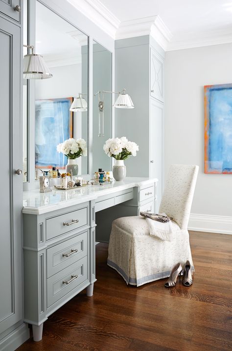 The master bedroom’s graceful dressing area is painted in Sherwin Williams’s Repose Gray. Ikea Raskog, Dressing Design, Closet Vanity, Desain Pantry, Vanity Ideas, Subway Tiles, Bedroom Vanity, Dressing Room Design, Simple Bedroom