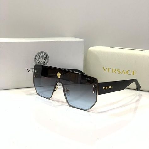 Luxury Unboxing, Sunglasses Shein, Glasses For Round Faces, Sunglasses Versace, Cool Shirts For Men, Chic Glasses, Trendy Eyewear, Mens Sunglasses Fashion, Louis Vuitton Gifts