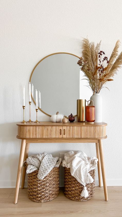 Fall Entryway Table Styling — Neutrally Nicole Fall Decor For Office, Fall Decor Entryway Table, Fall Decor Entryway, Fall Console Table Decor, Fall Entryway Table Decor, Fall Entryway Table, Entryway Table Styling, Decor Entryway Table, Cottage House Interior