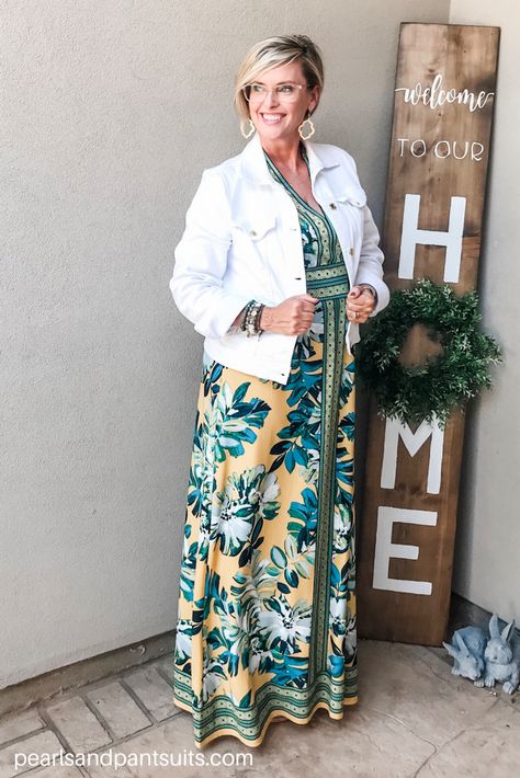 Maxi Dresses For Women Over 50, How To Style A Maxi Dress Summer, Maxi Dress Coverup Ideas, Plus Size Maxi Dress With Sleeves, Spring Maxi Length Cover-up For Daywear, Shoes With Maxi Dress, Plus Size Maxi Dress Outfit, Maxi Dress With Sweater Over It, Sleeveless Maxi Dress Outfit