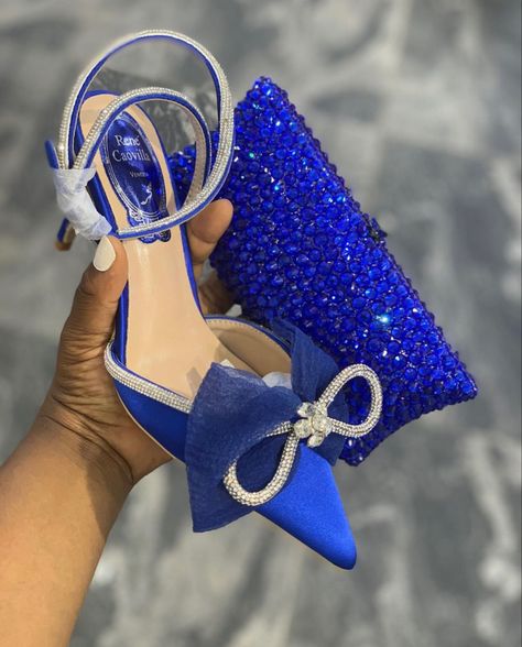 Gold Shoes Outfit, Gold Heels Wedding, Shoes For Wedding Guest, Heels Bride, Royal Blue Wedding Shoes, Shoes And Purse, Low Cut Shoes, Blue Wedding Shoes, Nike Shoes Girls