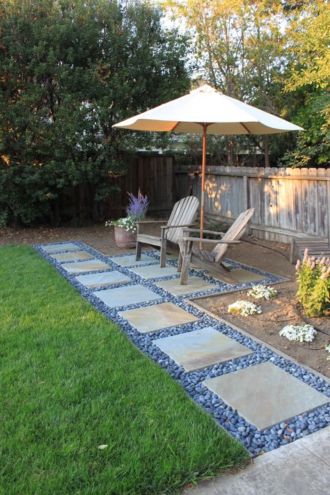 Our new stone walkway and small patio. Bluestone with la paz stones. Patio Layout Design, Corner Landscaping, Patio Blocks, Patio Pictures, Red Bay, Pavers Backyard, Stone Ideas, Walkway Landscaping, Patio Layout