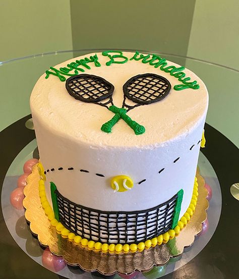 Tennis Desserts, Badminton Cake Design, Tennis Cake Ideas Birthdays, Badminton Theme Cake, Tennis Theme Cake, Tennis Birthday Cake, Pickleball Cake, Tennis Cakes, Badminton Cake