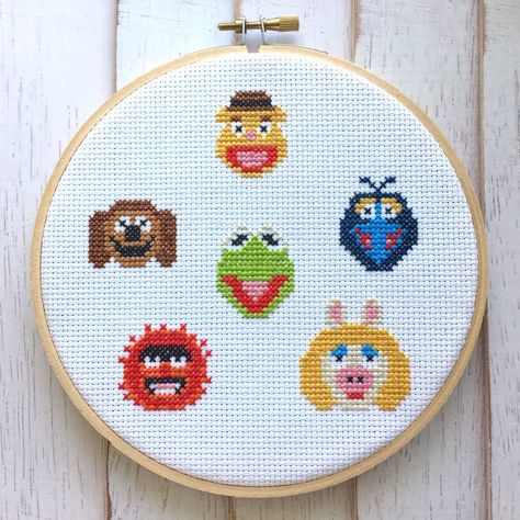 The Muppets Cross Stitch Kit Stitch Diy, Cross Stitch Cushion, Tiny Cross Stitch, The Muppets, Disney Designs, Diy Cross, Disney Cross Stitch, Mini Cross Stitch, Diy Cross Stitch