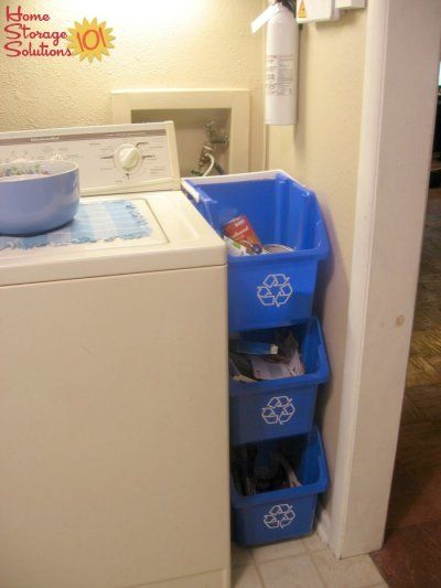 Stacked recycling bins for sorting recyclables in a narrow space, such as here in the laundry room {featured on Home Storage Solutions 101} Storage Solutions Kitchen, Home Recycling, Recycling Storage, Recycling Station, Room Storage Diy, Basement Laundry Room, Basement Laundry, Kitchen Organizers, Recycling Containers