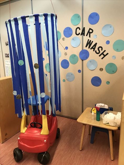 Classroom Car Wash dramatic play area – fun for school or home! Repinned by Therapy Shoppe #therapyshoppe #pretendplay #creativeplay #classroom #fun #sensory #play Transport Play Ideas, Infant Dramatic Play Ideas, Transportation Chart Preschool, Drdp Activities Preschool, Dramatic Play For Preschoolers, Transportation Dramatic Play Preschool, Transportation Dramatic Play, Transportation For Preschool, Transport Preschool