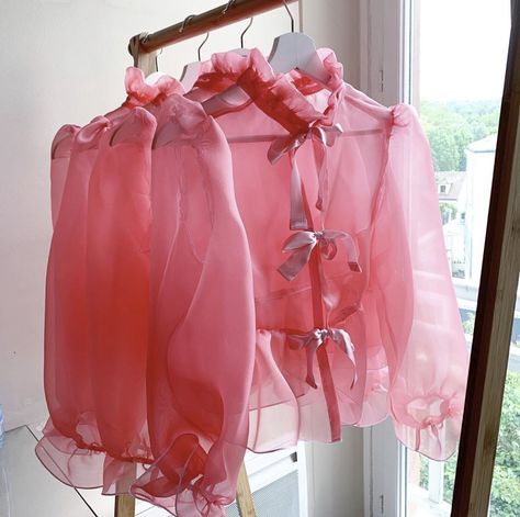 Organza Collar, Organza Tops, Blouse Organza, Organza Dresses, High Collar Blouse, Dream Fashion, Organza Blouse, Fashion Tops Blouse, Stylish Blouse Design