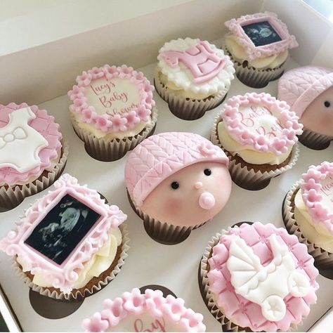 Cupcakes By Amy on Instagram: "Baby Shower Cupcakes 👶🏼💝 #babyshower #babyshowercupcakes #babyfacecupcakes #babygirlcupcakes #cheshirecakes" Baby Girl Cupcakes Ideas, Baby Girl Cupcake Ideas, Cupcake Baby Shower Girl, Baby Shower Cupcakes Girl, Girl Shower Cupcakes, Baby Shower Cupcake Cake, Baby Shower Cupcakes For Girls, Cupcake Decorating Tips