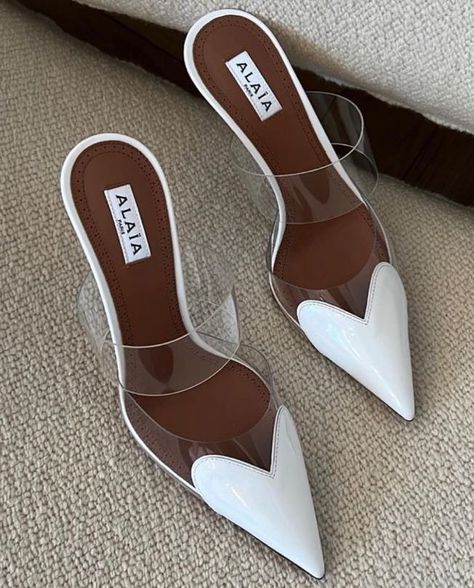 Alaia Heels, Heart Heels, Alaia Shoes, Wedding Shoes Bride, Luxury Jewelry Brands, Heels Classy, High Shoes, Shoe Inspiration, Fashion Footwear