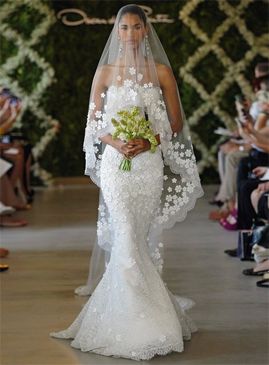 Oscar de la Renta | Designer Profile | PreOwned Wedding Dresses 파티 드레스, A Wedding Dress, Mod Wedding, Wedding Veils, Beautiful Wedding Dresses, Event Styling, Dream Wedding Dresses, Wedding Attire, Gorgeous Wedding