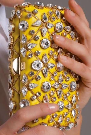 . Yellow Clutch, Silver Purse, Patchwork Quilting, Yellow Fashion, Mellow Yellow, Beaded Bags, Marchesa, Shades Of Yellow, Womens Purses