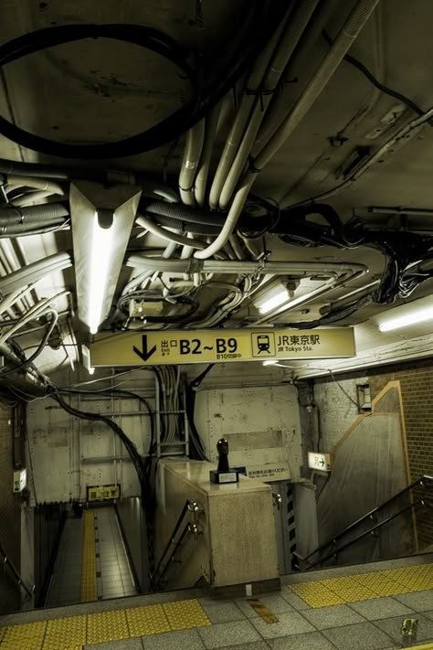 Japanese Subway Station Tokyo Metro, Photo Hijab, Bg Design, New Retro Wave, Subway Station, Cyberpunk City, Cute Hairstyle, Brutalist Architecture, Hijab Girl