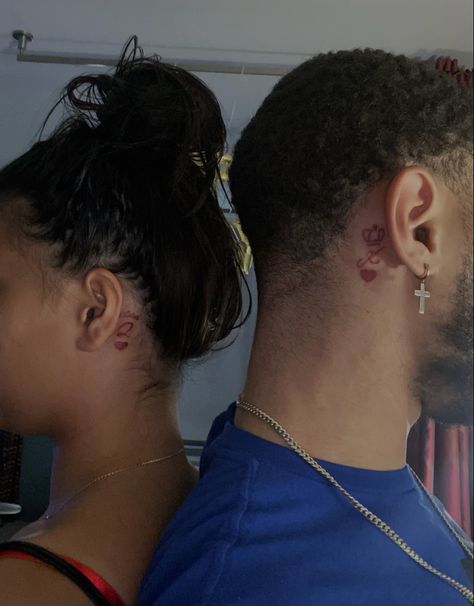 Black Couples Matching Tattoos, Couples Name Tattoos, Partner Name Tattoos, Partner Tattoos Couples, King And Queen Tattoo, Couple Name Tattoos, King Queen Tattoo, Couple Tat, Partner Tattoos