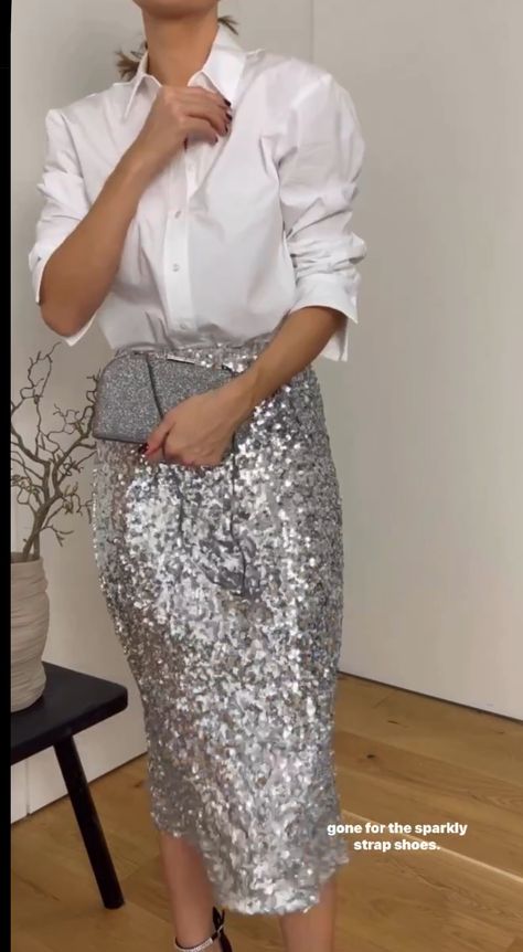 Silver Sequin Midi Skirt Outfit, Glittery Skirt Outfit, Silver Metallic Skirt Outfit, Silver Outfit Party, Silver Skirt Outfit, Glitter Skirt Outfit, Silver Skirt Outfits, Metallic Skirt Outfit, Sequin Skirt Outfit