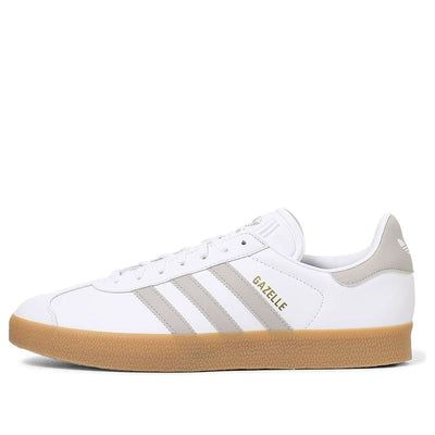 adidas originals Gazelle 'White Grey Gum' IG3508 Addias Gazzels, Back To School Shoes 2024, White Womens Tennis Shoes, Trendy White Shoes, Adidas Gazelle White, All White Adidas, White Gazelle, White Adidas Shoes, Adidas Gazelle Women