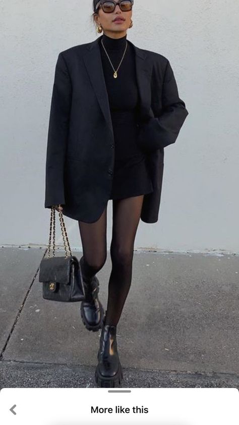 Bottega Outfit, Cute All Black Outfits, Alice Dellal, All Black Outfits, Office Jacket, Chique Outfit, Loafers Outfit, Autumn Trends, Into Fashion