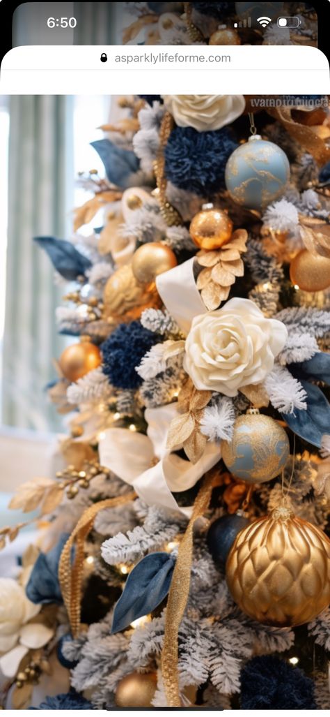 Black Blue Christmas Tree, Dark Blue And Gold Christmas Decor, Dark Blue Christmas Tree Decorations, Silver Gold Blue Christmas Tree, Navy Blue And Brown Christmas Tree, Navy Blue And Copper Christmas Tree, Navy Christmas Tree Ideas, Silver Gold And Blue Christmas Tree, Navy Gold Christmas Tree